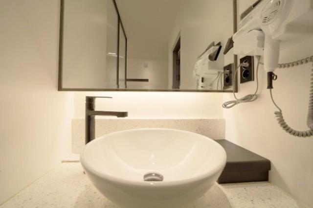 Gimpo Gray Hotel Room photo
