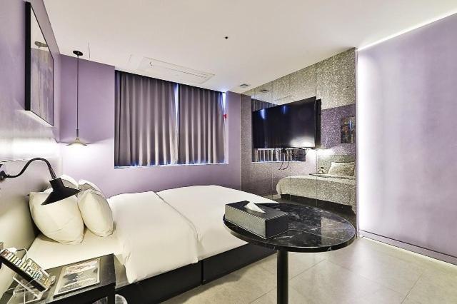 Gimpo Gray Hotel Room photo